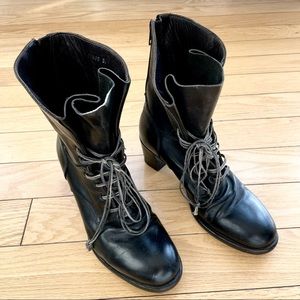 EMPRESA Leather Laceup Boots